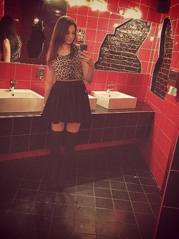 Алиса Игривая Брюнетка фото 2